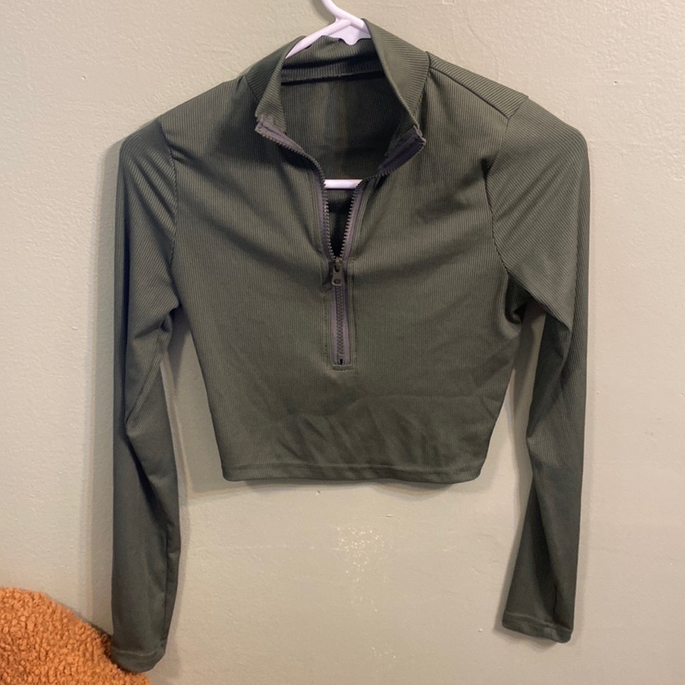 Army green zip up workout jacket